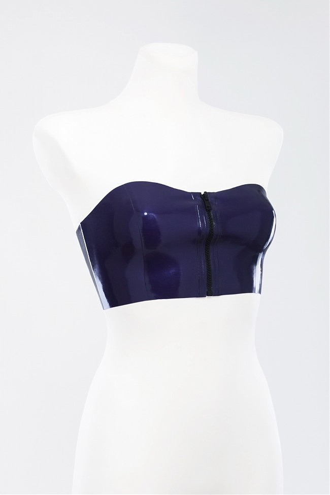        Latex Top With Zipper