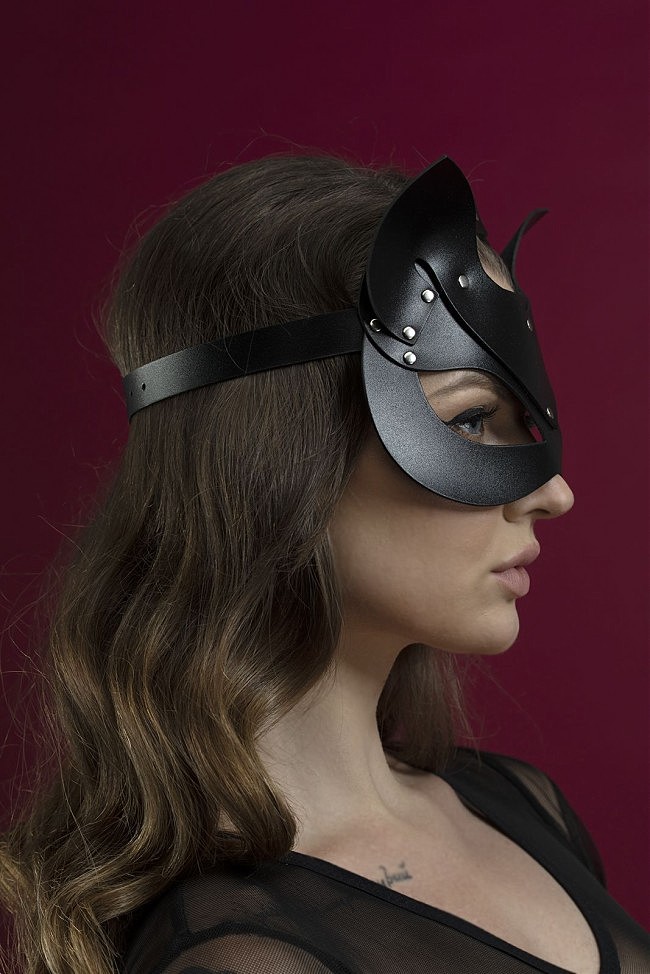   Feral Feelings — Catwoman Mask