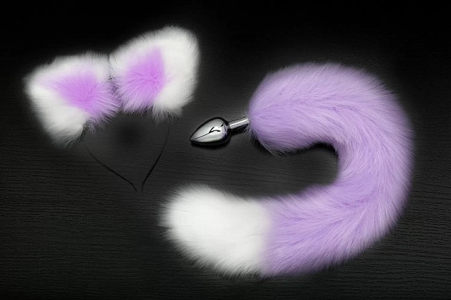 Small Purple&White tail&ears