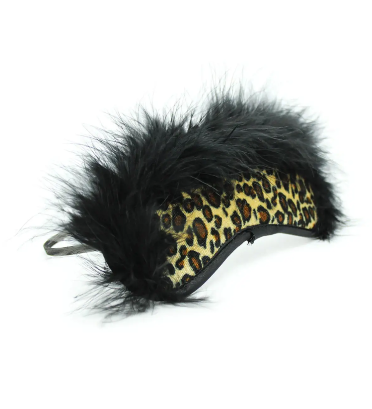      Flocky blindfold leopard