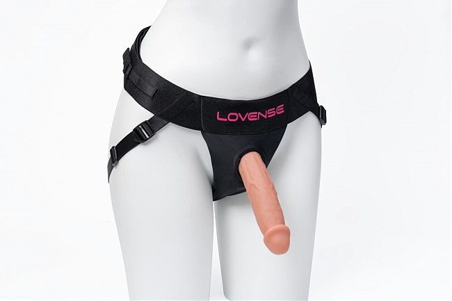    Lovense Strapless Harness,  Lovense Lapis strap-on   