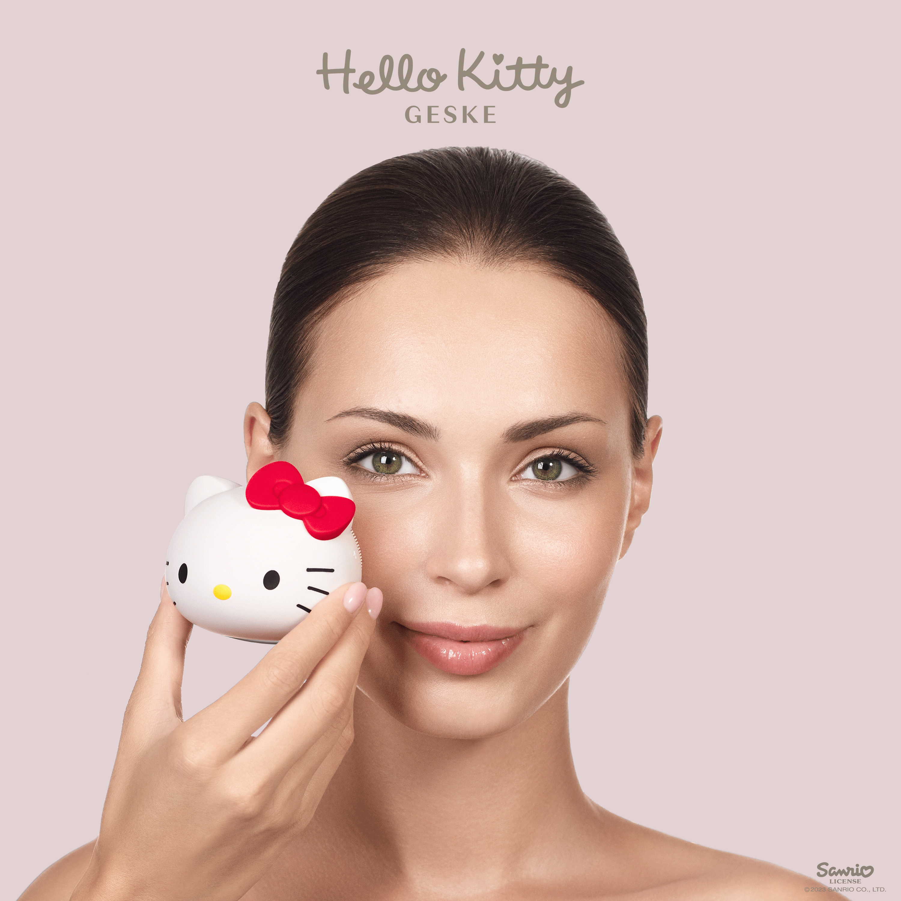     GESKE Sonic Facial Brush 41 by Hello Kitty