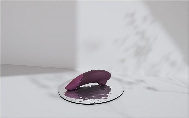    Womanizer Next Dark Purple