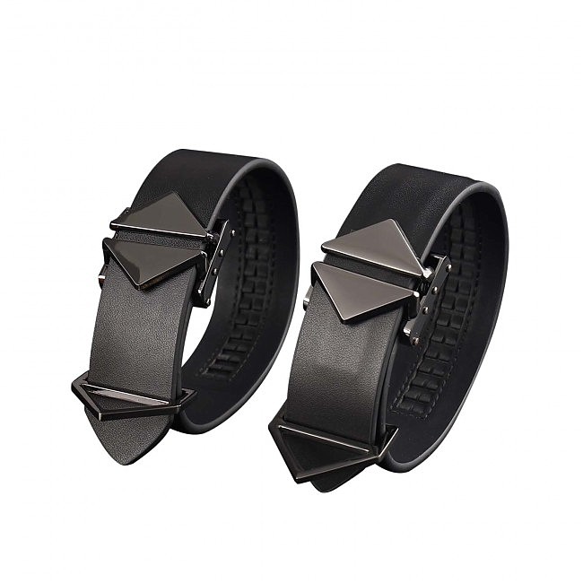   8    LOCKINK 8-Bondage-Straps Restraint Set