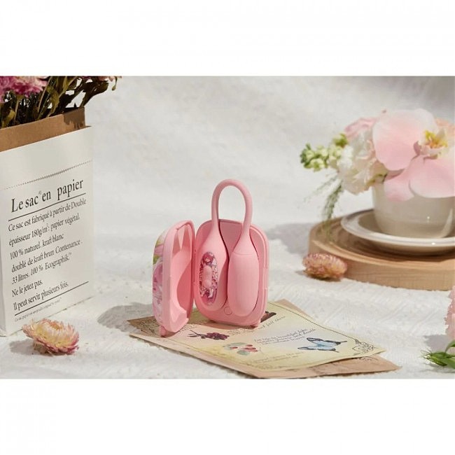       21 BeYourLover Magic Suitcase   