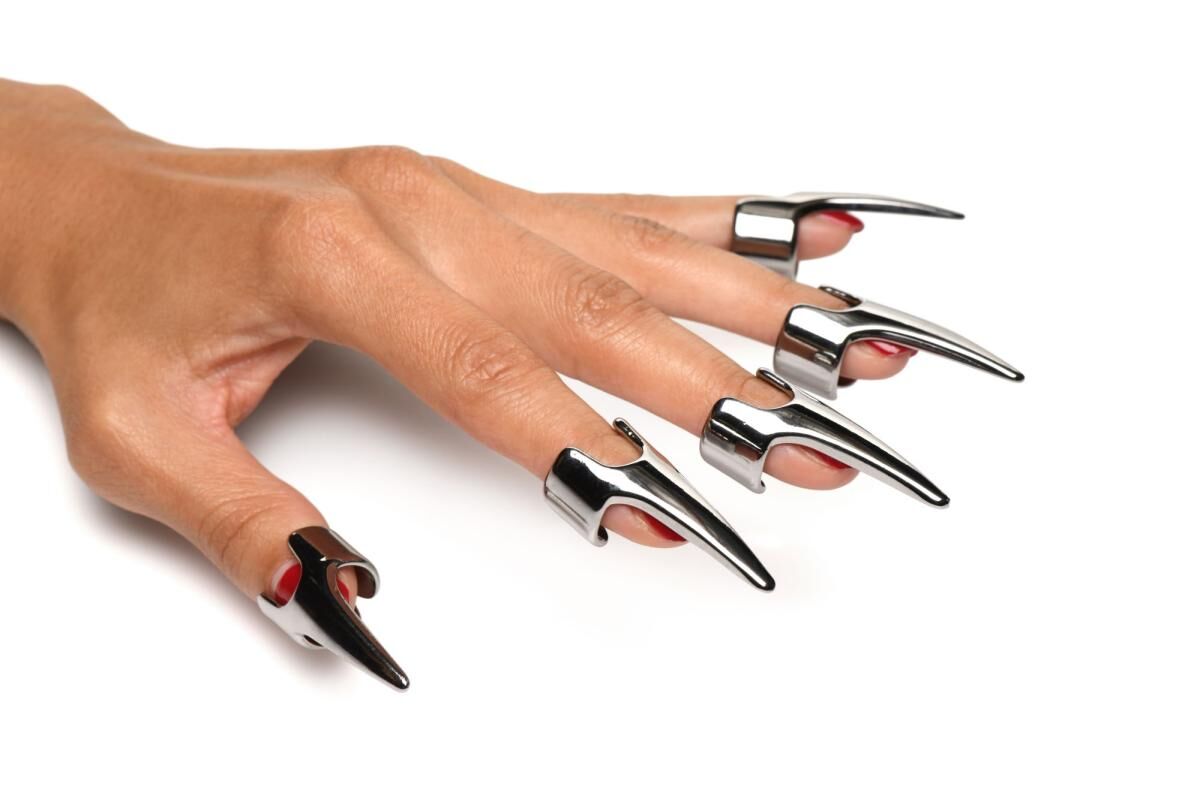 	    Master Series Five-Piece Sensation Claw Rings Silver, 5 
