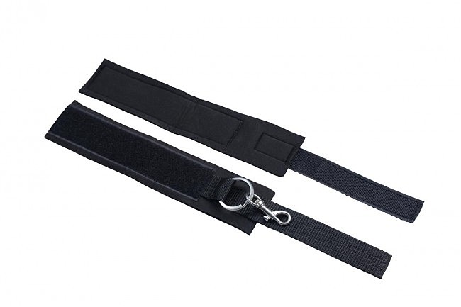    Master Series Interlace Bed Restraint Set +     