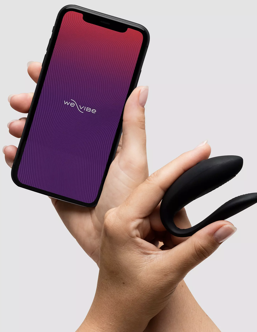 ������-��������� ��� ��� Lovehoney X Womanizer We-Vibe Couples Advent Calendar 2025 (24 ��������)