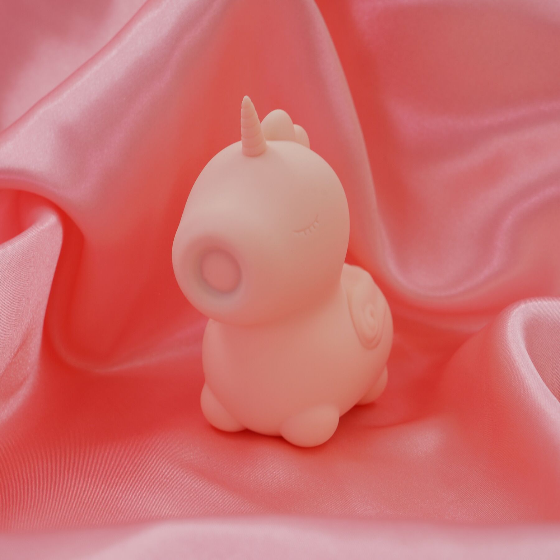 -     Unihorn Heart Throb, 20 , 11  8,5 